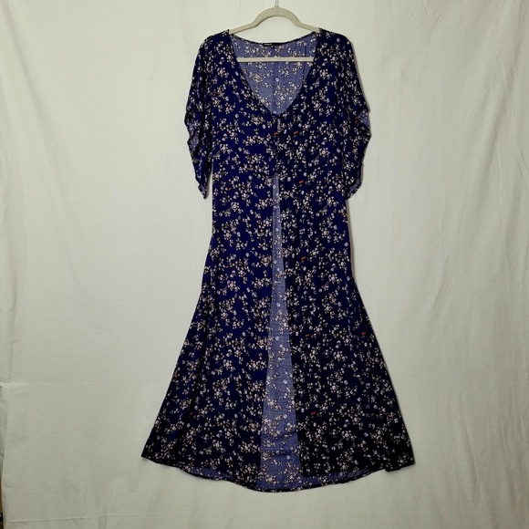 LOVE CULTURE CARDIGAN - Picture 1 of 3